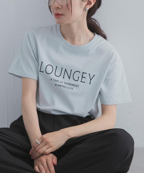 URBAN RESEARCH DOORS(アーバンリサーチドアーズ)の「ロゴプリントTシャツ(Tシャツ/カットソー・レディース・オフホワイト/ライトブルー/ネイビー・FREE)」の1枚目の写真