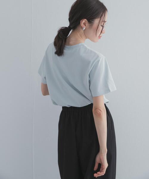 URBAN RESEARCH DOORS(アーバンリサーチドアーズ)の「ロゴプリントTシャツ(Tシャツ/カットソー・レディース・オフホワイト/ライトブルー/ネイビー・FREE)」の16枚目の写真