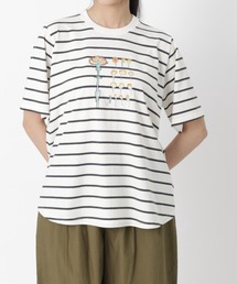 SUPER　HAKKA×藤田有紀　「重なりのきらめき」プリント＋刺繍フレアTシャツ