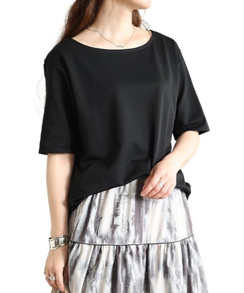 GOLDJAPAN（ゴールドジャパン）の「ワイドボートネックTシャツ【大きいサイズ対応】（シャツ/ブラウス・レディース・ブラック/チャコール/オフホワイト・4L/LL/3L/5L）」の22枚目の写真