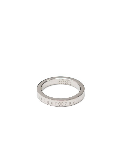 MM6 Maison Margiela(エムエムシックス メゾン マルジェラ)の「MINIMAL LOGO 3MM RING(リング・メンズ・シルバー・6/5/4)」の1枚目の写真