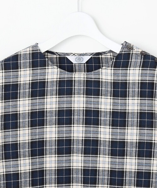 J.PRESS Ladies(J.プレス レディス)の「コットン 起毛 タータン チェック プルオーバー ブラウス(シャツ/ブラウス・レディース・レッド系3/アイボリー系3・XS)」の14枚目の写真