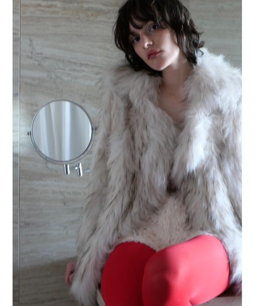 miies miim（ミーエスミーム）の「racoon coat（テーラードジャケット・レディース・アイボリー/ブラウン・FREE）」の9枚目の写真