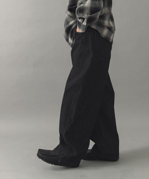 ITEMS URBANRESEARCH(アイテムズ アーバンリサーチ)の「ソフトバレルデニム(デニムパンツ・メンズ・ネイビー/ブラック・MEDIUM/LARGE)」の4枚目の写真