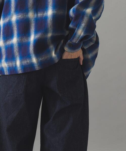 ITEMS URBANRESEARCH(アイテムズ アーバンリサーチ)の「ソフトバレルデニム(デニムパンツ・メンズ・ネイビー/ブラック・MEDIUM/LARGE)」の9枚目の写真