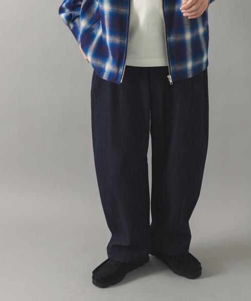 ITEMS URBANRESEARCH(アイテムズ アーバンリサーチ)の「ソフトバレルデニム(デニムパンツ・メンズ・ネイビー/ブラック・MEDIUM/LARGE)」の11枚目の写真
