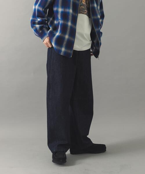 ITEMS URBANRESEARCH(アイテムズ アーバンリサーチ)の「ソフトバレルデニム(デニムパンツ・メンズ・ネイビー/ブラック・MEDIUM/LARGE)」の14枚目の写真