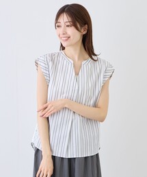 合わせネックブラウス