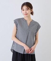 合わせネックブラウス