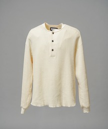 MAISON SPECIAL（メゾンスペシャル）の「《UNISEX》Prime-Over Henry Neck Long Sleeve Waffle T-Shirt プライムオーバーヘンリーネックロングスリーブワッフルTシャツ【MAISON SPECIAL メゾンスペシャル】（Tシャツ/カットソー）」