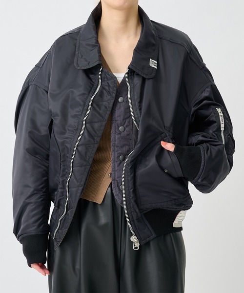 Maison MIHARA YASUHIRO（メゾンミハラヤスヒロ）の「【Maison MIHARA YASUHIRO/メゾンミハラヤスヒロ】Shifted Layer Flight Jacket/フライトジャケット（ミリタリージャケット・レディース・ブラック/カーキ・36）」の14枚目の写真