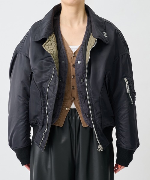 Maison MIHARA YASUHIRO（メゾンミハラヤスヒロ）の「【Maison MIHARA YASUHIRO/メゾンミハラヤスヒロ】Shifted Layer Flight Jacket/フライトジャケット（ミリタリージャケット・レディース・ブラック/カーキ・36）」の16枚目の写真