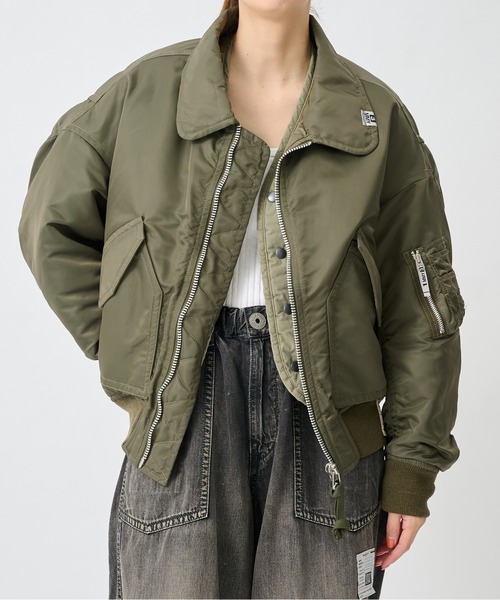 Maison MIHARA YASUHIRO（メゾンミハラヤスヒロ）の「【Maison MIHARA YASUHIRO/メゾンミハラヤスヒロ】Shifted Layer Flight Jacket/フライトジャケット（ミリタリージャケット・レディース・ブラック/カーキ・36）」の6枚目の写真