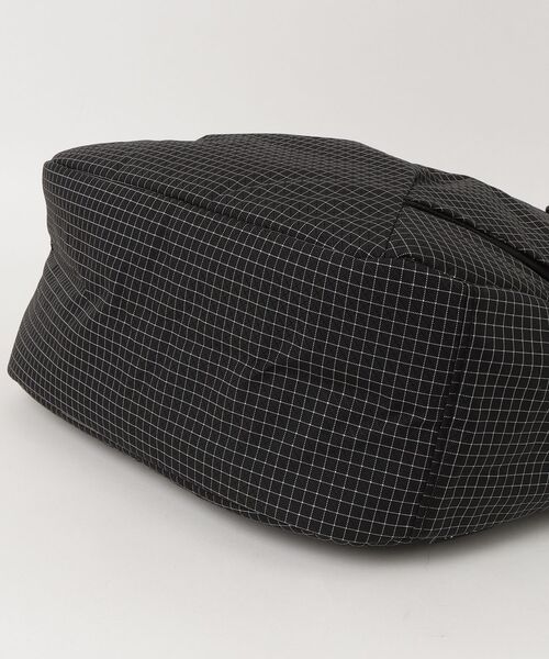 Columbia(コロンビア)の「【Columbia】グレートスモーキーガーデンEXショルダー(ショルダーバッグ・メンズ・ブラック・ONE SIZE)」の5枚目の写真