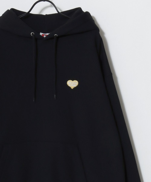 BEN DAVIS(ベンデイビス)の「BEN DAVIS/ベンデイビス BD HEARTS HOODIE/オーバーサイズ 裏起毛 ストリート ハート バックプリント ロゴ ワンポイント刺繍 スウェット パーカー フーディー/レディース メンズ(パーカー・メンズ・ブラック/ネイビー/アッシュグレー・XL/L/M)」の4枚目の写真