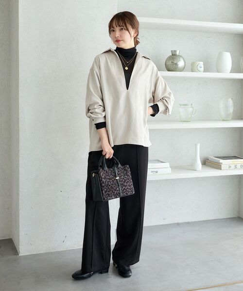 le.coeur blanc(ルクールブラン)の「細コーデュロイスキッパーシャツ(シャツ/ブラウス・レディース・ブラック/グレイッシュベージュ/モカ・38)」の11枚目の写真