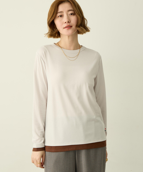 Petit Honfleur(プチオンフルール)の「レイヤード風配色ロングスリーブTシャツ(Tシャツ/カットソー・レディース・グレー/アイボリー/ブラウン・M/L)」の1枚目の写真