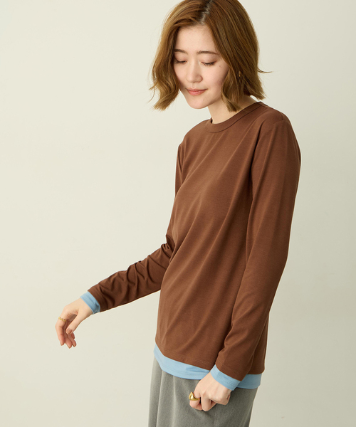 Petit Honfleur(プチオンフルール)の「レイヤード風配色ロングスリーブTシャツ(Tシャツ/カットソー・レディース・グレー/アイボリー/ブラウン・M/L)」の4枚目の写真