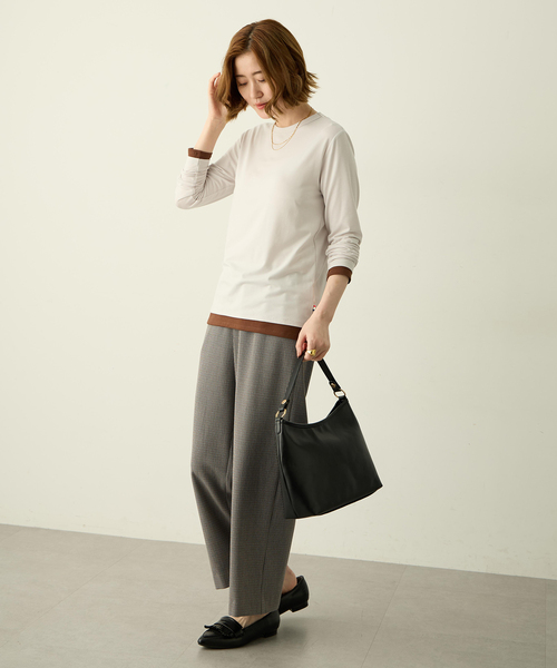 Petit Honfleur(プチオンフルール)の「レイヤード風配色ロングスリーブTシャツ(Tシャツ/カットソー・レディース・グレー/アイボリー/ブラウン・M/L)」の18枚目の写真
