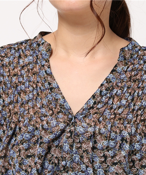 MOUSSY（マウジー）の「SMOCK BLOUSE（シャツ/ブラウス・レディース・グリーン系その他/ブラック系その他/レッド系その他・FREE）」の6枚目の写真