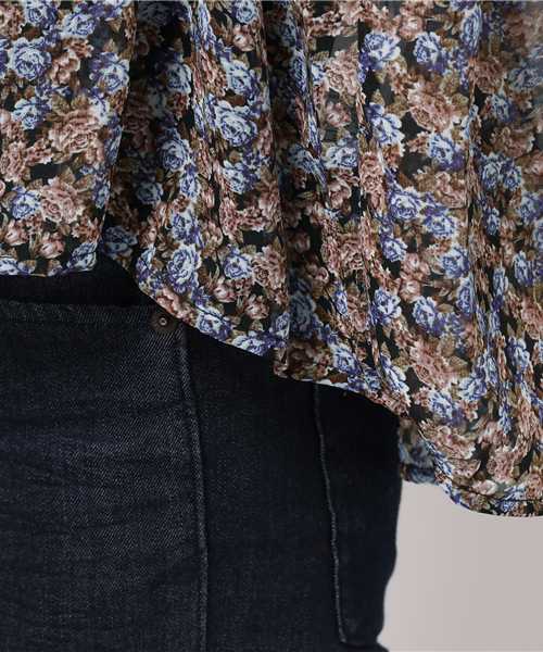 MOUSSY（マウジー）の「SMOCK BLOUSE（シャツ/ブラウス・レディース・グリーン系その他/ブラック系その他/レッド系その他・FREE）」の8枚目の写真