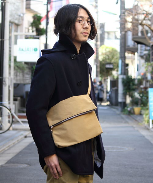 STANDARD SUPPLY（スタンダードサプライ）の「STANDARD SUPPLY / スタンダードサプライ　フォールドミュゼット（ショルダーバッグ） FOLD MUSETTE（ショルダーバッグ・メンズ・ブラック/オリーブ/カーキブラウン/ネイビー/ベージュ/グレー/グレイッシュベージュ/マスタード・FREE）」の16枚目の写真