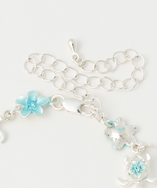 Kahiko（カヒコ）の「【Kahiko】プルメリアホヌ ブレス＆アンクレット2WAY（ブレスレット・レディース・アクア/ホワイト/マルチ/ライトピンク/ネイビー・FREE）」の6枚目の写真