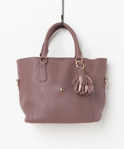 florist（フローリスト）の「【2way】フリンジチャームシンプルレザーハンドバッグ/ショルダーバッグ（ショルダーバッグ・レディース・ブラック/ベージュ/グレー/レッド/ピンク/グリーン/キャメル・FREE）」の6枚目の写真