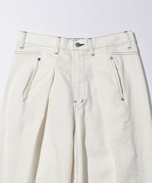 Jieda(ジエダ)の「<JieDa> TUCK DYE DENIM PANTS/ワイドデニム(デニムパンツ・メンズ・ホワイト・2/1)」の3枚目の写真