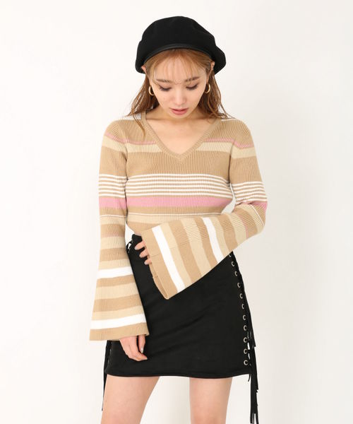 ENVYM(アンビー)の「MULTI BD KNIT (ニット/セーター・レディース・ベージュ/ホワイト・FREE)」の1枚目の写真