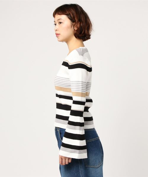 ENVYM(アンビー)の「MULTI BD KNIT (ニット/セーター・レディース・ベージュ/ホワイト・FREE)」の5枚目の写真