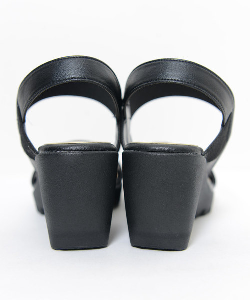 shopnikoniko（ショップニコニコ）の「日本製ストラップゴムコンフォートサンダル（サンダル・レディース・ブラック/ベージュ・LL/S/M/L）」の5枚目の写真