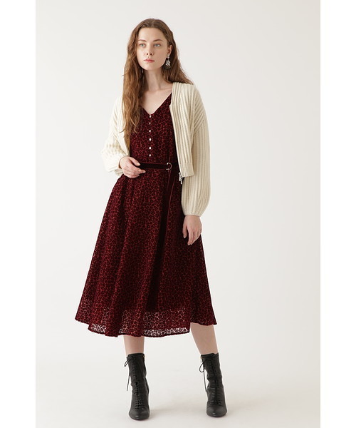 JILL STUART（ジルスチュアート）の「◆【ピンクWEB限定】ノエリアオパールベルベットワンピース（ワンピース・レディース・ネイビー/ピンク/ボルドー・2/0）」の18枚目の写真