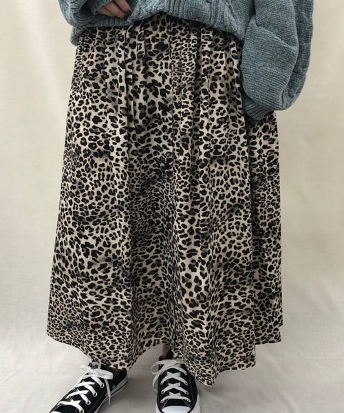 tiptop（ティップトップ）の「レオパード柄前釦ロングスカート（スカート・レディース・ベージュ/ブラウン・FREE）」の2枚目の写真