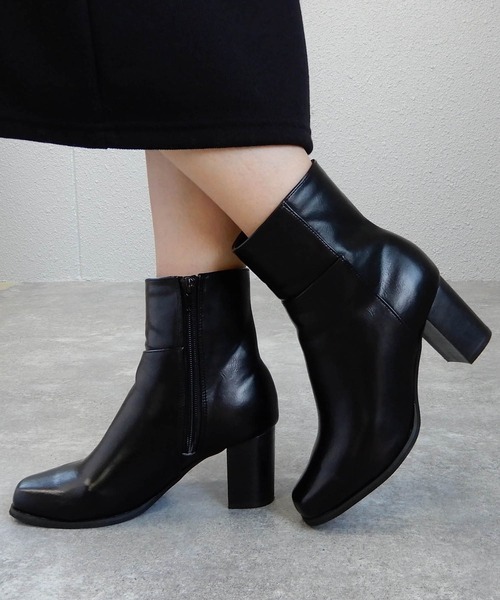 minia（ミニア）の「スタックヒールミドルブーツ　■（ブーツ・レディース・ホワイト/ブラック/ブラウン/ダークブラウン・S/M/L/LL）」の9枚目の写真