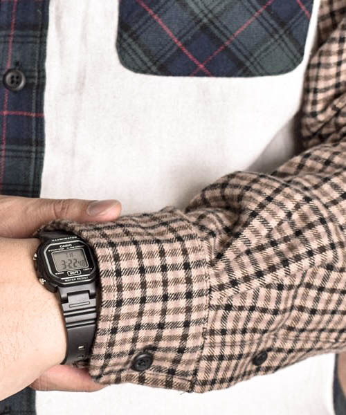 CASIO（カシオ）の「【60】【CASIO（カシオ）】スタンダードデジタル ミニ（デジタル腕時計・レディース・ブラック/レッド/シルバー/イエロー/ブルー/ブラック系その他/ピンク/ライトピンク・FREE）」の14枚目の写真