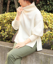 【WEB限定】タートルネックポンチプルオーバー