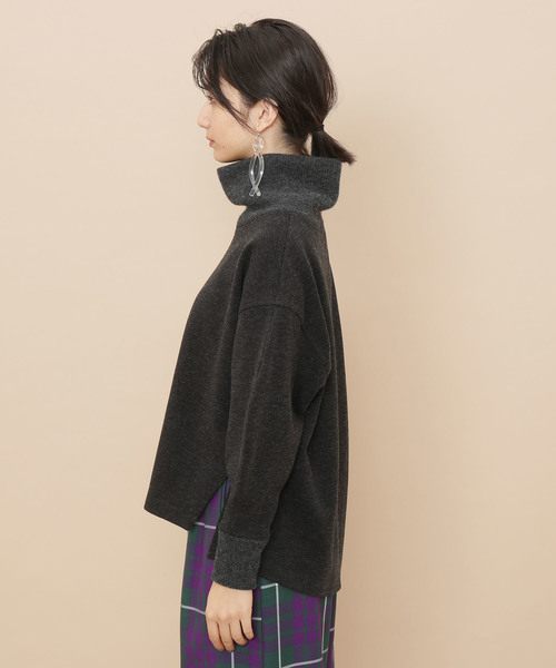 ADAM ET ROPE'（アダムエロペ）の「【WEB限定】タートルネックポンチプルオーバー（スウェット・レディース・ホワイト/ライトグレー/ワイン・FREE）」の6枚目の写真