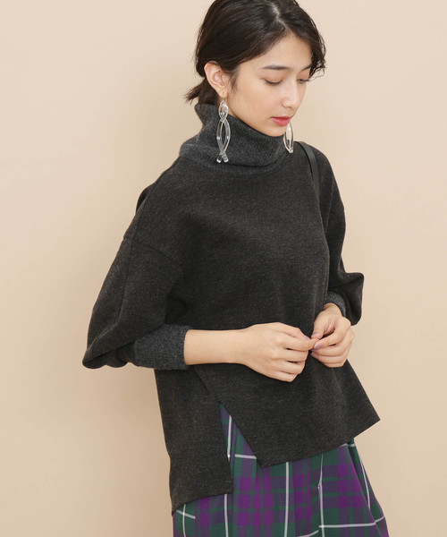 ADAM ET ROPE'（アダムエロペ）の「【WEB限定】タートルネックポンチプルオーバー（スウェット・レディース・ホワイト/ライトグレー/ワイン・FREE）」の22枚目の写真