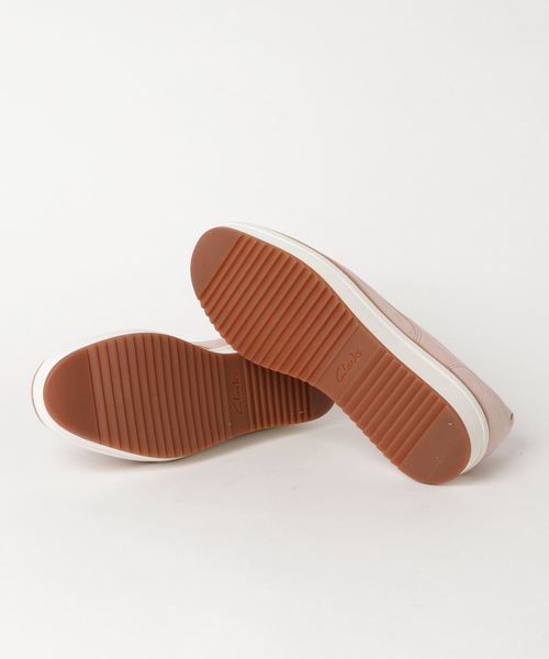 Clarks(クラークス)の「Teadale Rhea / ティーダールレア (ヌードピンクヌバック)(スニーカー・レディース・ピンク・4.5/5/4/6/5.5/3.5/3)」の3枚目の写真