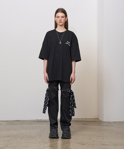 OY（オーワイ）の「グラデーションバックロゴ半袖Tシャツ/カットソー（Tシャツ/カットソー・メンズ・ホワイト/ブラック/オレンジ・FREE）」の11枚目の写真