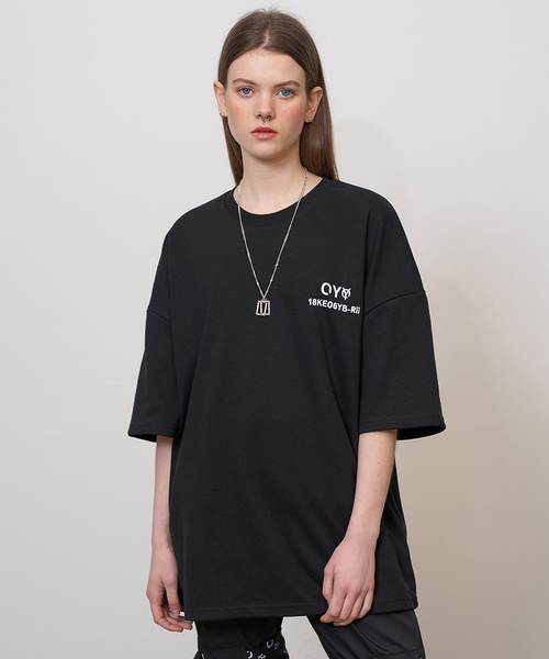 OY（オーワイ）の「グラデーションバックロゴ半袖Tシャツ/カットソー（Tシャツ/カットソー・メンズ・ホワイト/ブラック/オレンジ・FREE）」の14枚目の写真