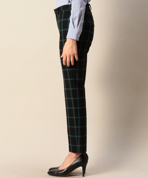 BEAUTY&YOUTH UNITED ARROWS(ビューティーアンドユースユナイテッドアローズ)の「BYTF ウインドペン クロップド丈パンツ ◆(スラックス・レディース・ブラック/ホワイト・SMALL/MEDIUM)」の4枚目の写真