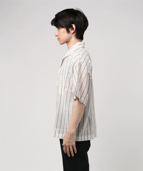 UNDECORATED（アンデコレイテッド）の「【UNDECORATED】コットンストライプSSシャツ（シャツ/ブラウス・メンズ・ホワイト/レッド・2/1）」の3枚目の写真