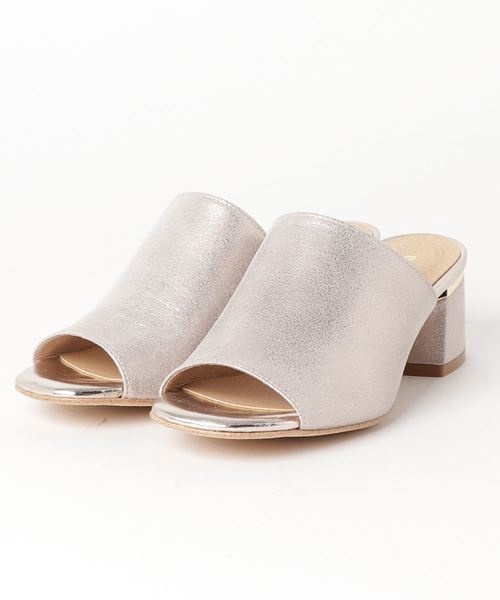 cava cava（サヴァサヴァ）の「〈cavacava (サヴァサヴァ)〉ワンバンドサンダル（サンダル・レディース・ブラック/シルバー/シャンパン/ブラック系その他・22.5cm/23.0cm/23.5cm/24.0cm/24.5cm）」の4枚目の写真