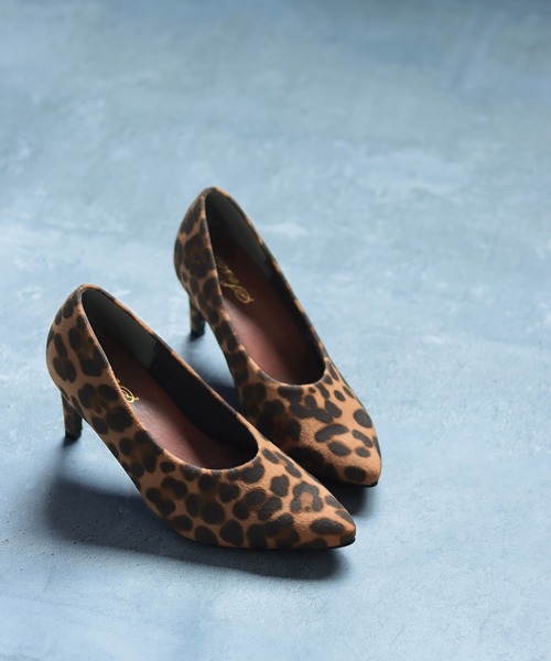 SESTO(セスト)の「甲深ポインテッドトゥ7cmストレートヒールパンプス(パンプス・レディース・レオパード/パイソン/チェック/キャメル/ブラック系その他/ボルドー/アイボリー/グレー/ダークブラウン/ブラック・23.5cm/24.0cm/24.5cm/25.5cm/22.5cm/23.0cm/22.0cm)」の9枚目の写真