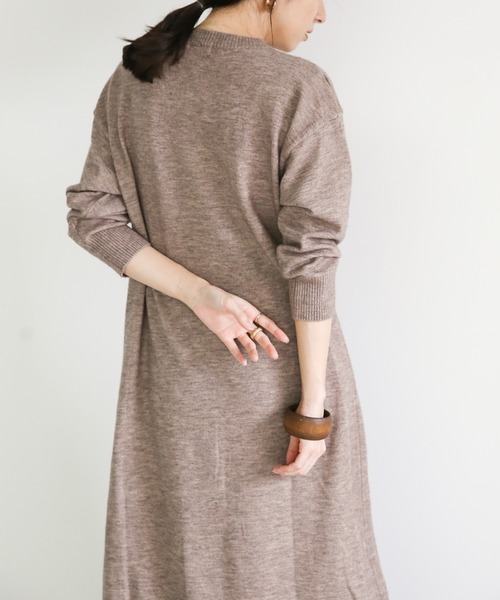 select MOCA（セレクトモカ）の「オーバースリットニットワンピース/クルーネックワンポイントボタンデザインレイヤードワンピ（ワンピース・レディース・ブラック/ブラウン/アイボリー・FREE）」の12枚目の写真