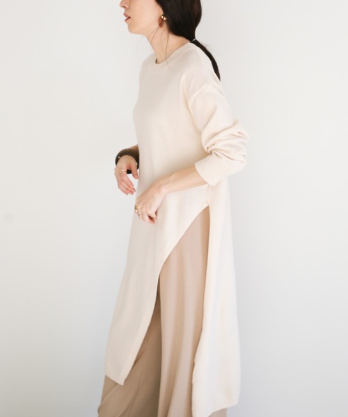 select MOCA（セレクトモカ）の「オーバースリットニットワンピース/クルーネックワンポイントボタンデザインレイヤードワンピ（ワンピース・レディース・ブラック/ブラウン/アイボリー・FREE）」の8枚目の写真
