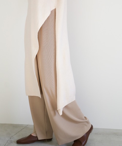 select MOCA（セレクトモカ）の「オーバースリットニットワンピース/クルーネックワンポイントボタンデザインレイヤードワンピ（ワンピース・レディース・ブラック/ブラウン/アイボリー・FREE）」の10枚目の写真