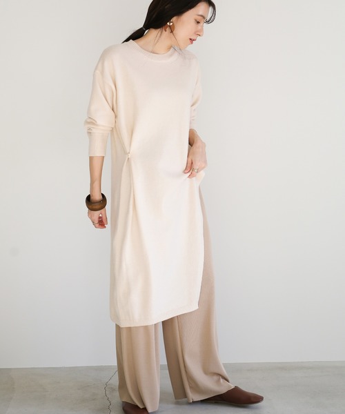 select MOCA（セレクトモカ）の「オーバースリットニットワンピース/クルーネックワンポイントボタンデザインレイヤードワンピ（ワンピース・レディース・ブラック/ブラウン/アイボリー・FREE）」の22枚目の写真